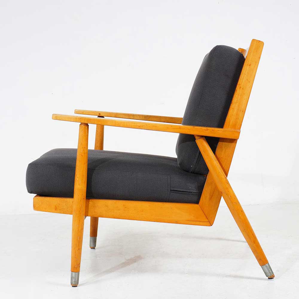 Mid-Century Timber Armchair – Honey Maple & Charcoal Cushions